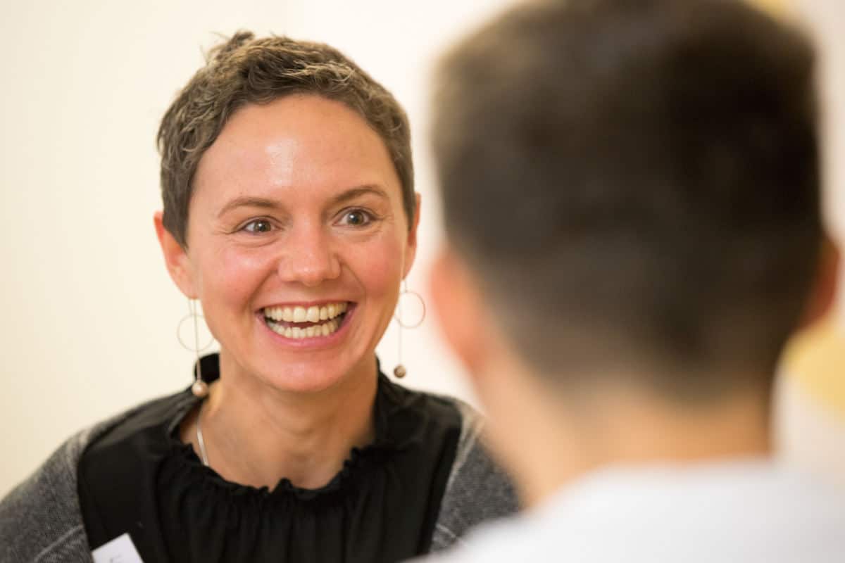 NLP-glueckliche-Teilnehmerin